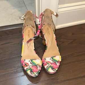 ON-3 Floral Print Women's Heels